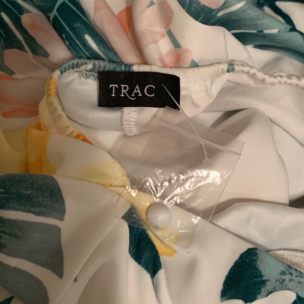 🌹TRAC Floral Print Dress🌹 - Picture 2 of 3